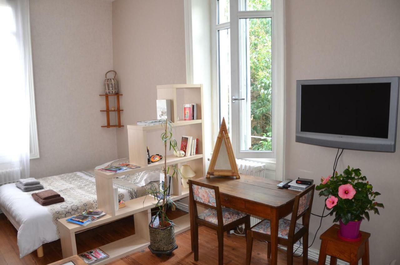 Joli Appartement Vue Sur L'Eglise Périgueux Εξωτερικό φωτογραφία